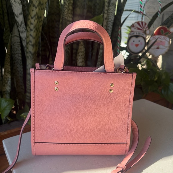 Coach CC421 Dempsey Tote 22 With Creature Patches Leather Candy Pink cat - Picture 2 of 10